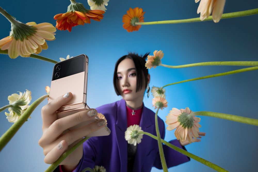 SAMSUNG ZFLIP4